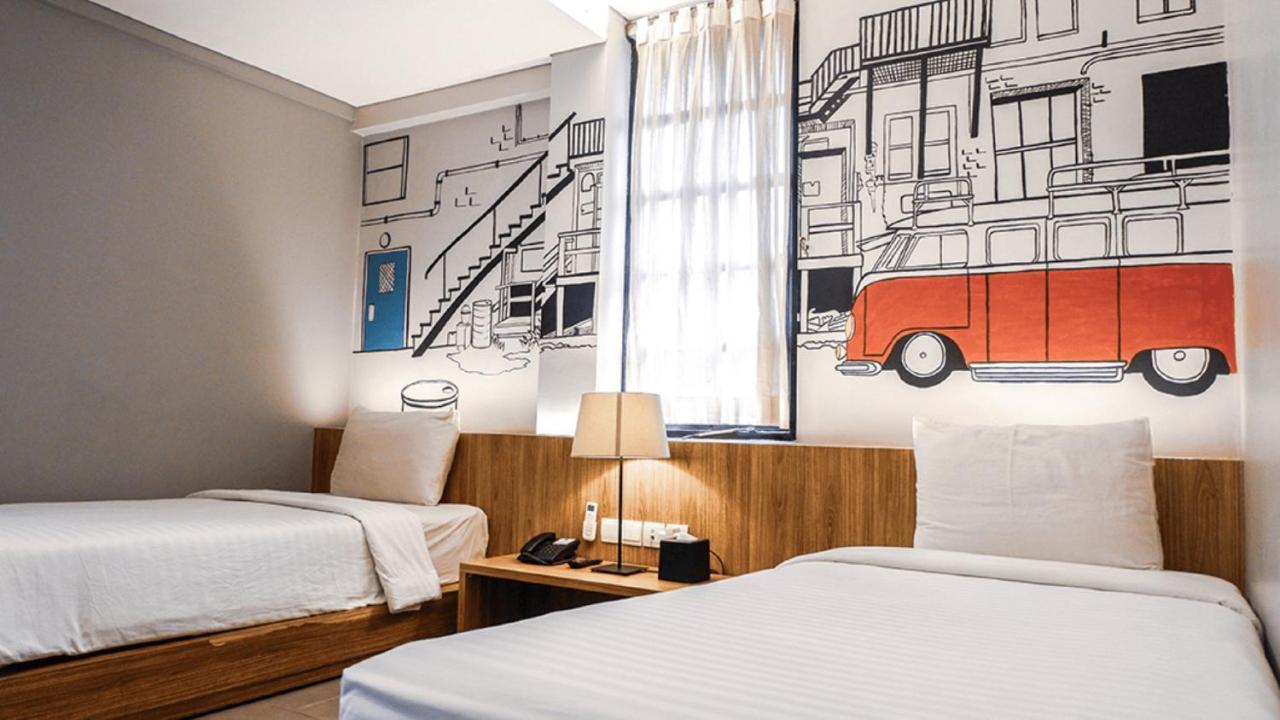 Triple Seven Bed & Breakfast Bandung Zewnętrze zdjęcie